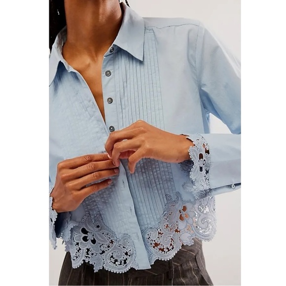 Free People XL Dainty Cottage Crochet Lace Hooked On You Top Shirt Glacial Blue - Picture 1 of 14